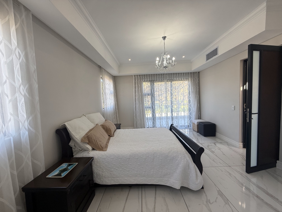 5 Bedroom Property for Sale in The Islands Estates North West